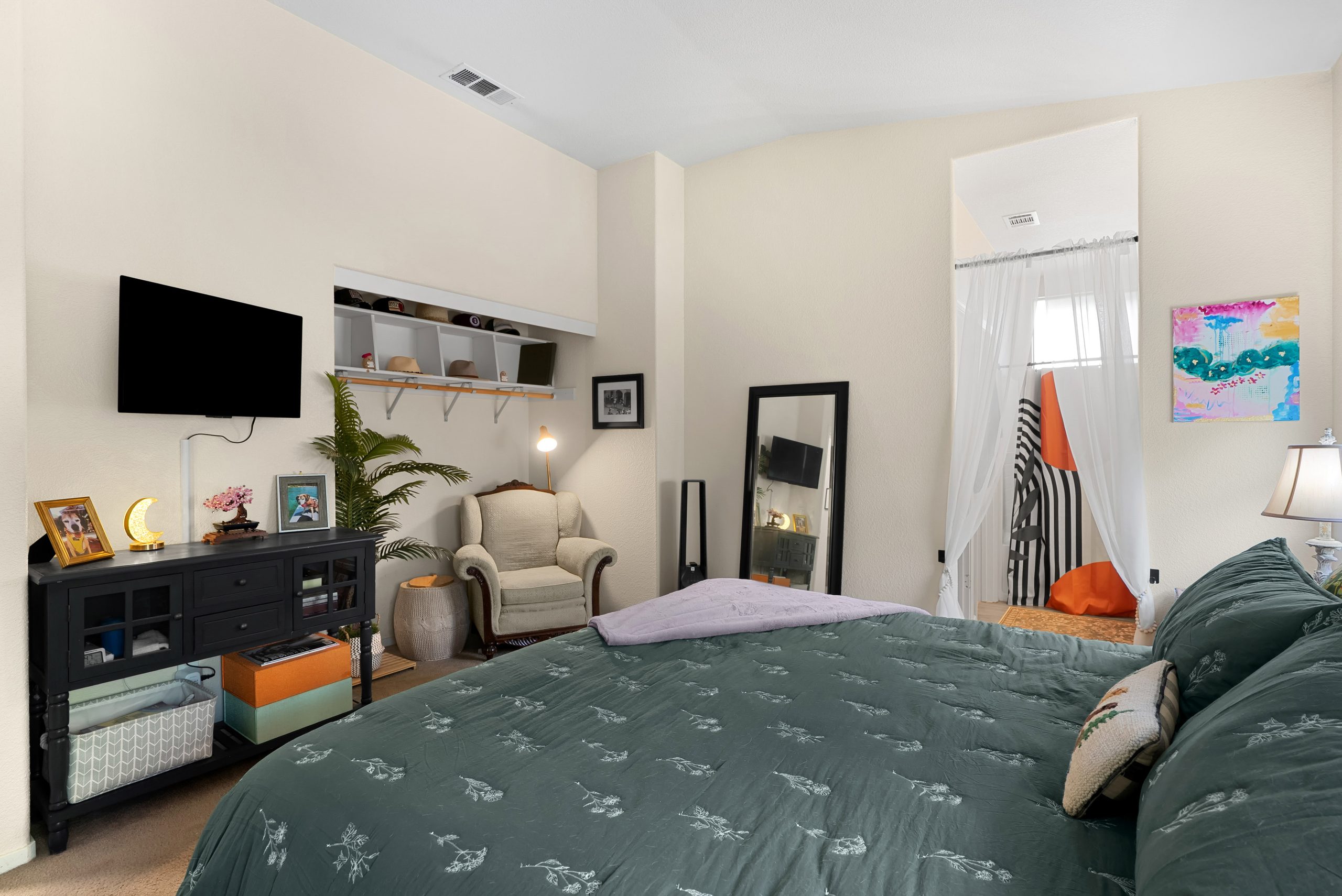 Primary bedroom